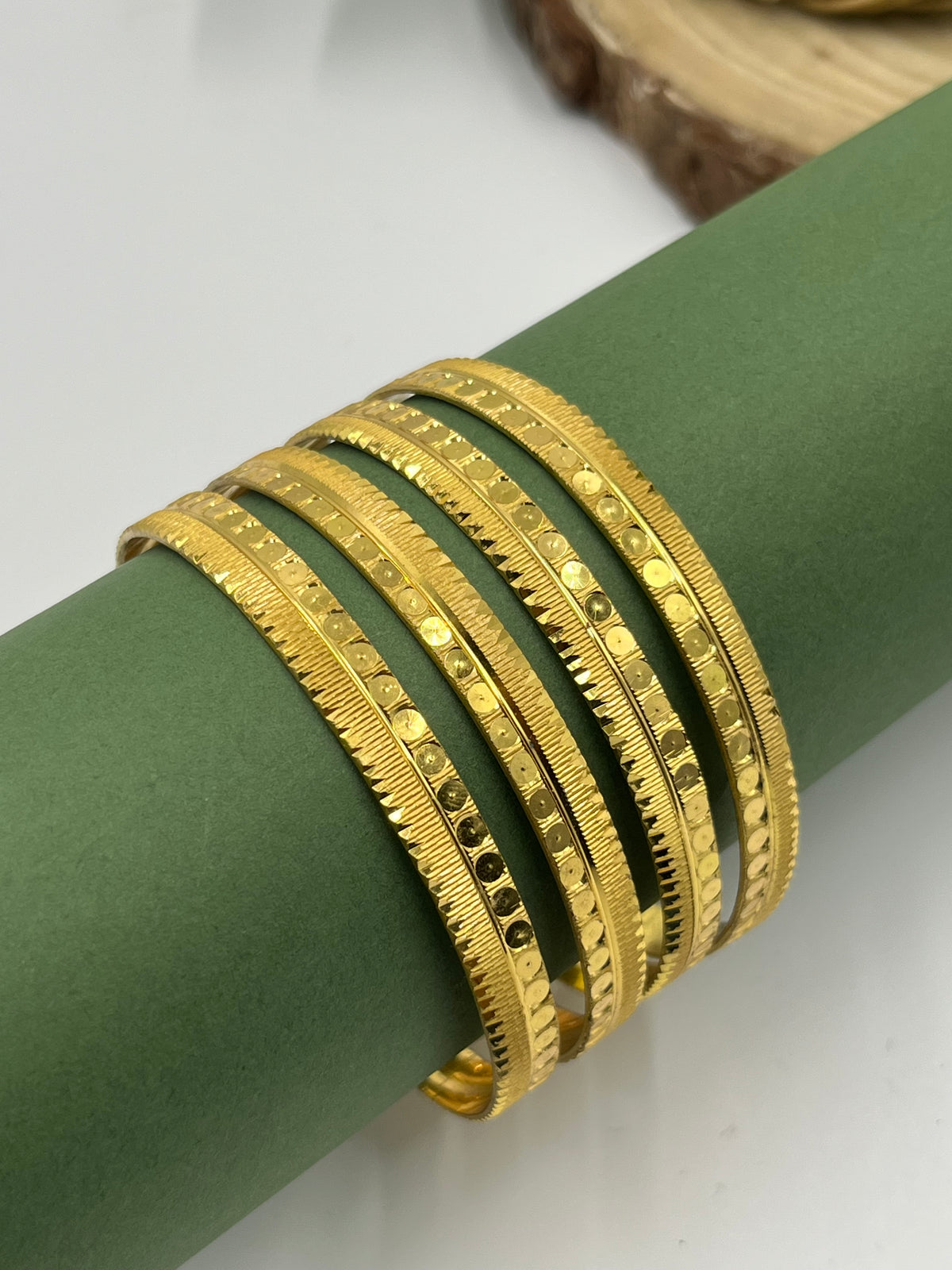 ANTI TARNISH BANGLES ( BUY 1 GET 2 FREE )