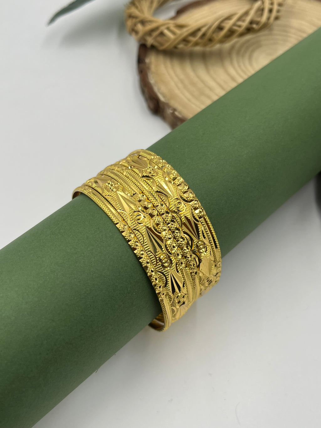Kritika Bangle Set (6Pieces)