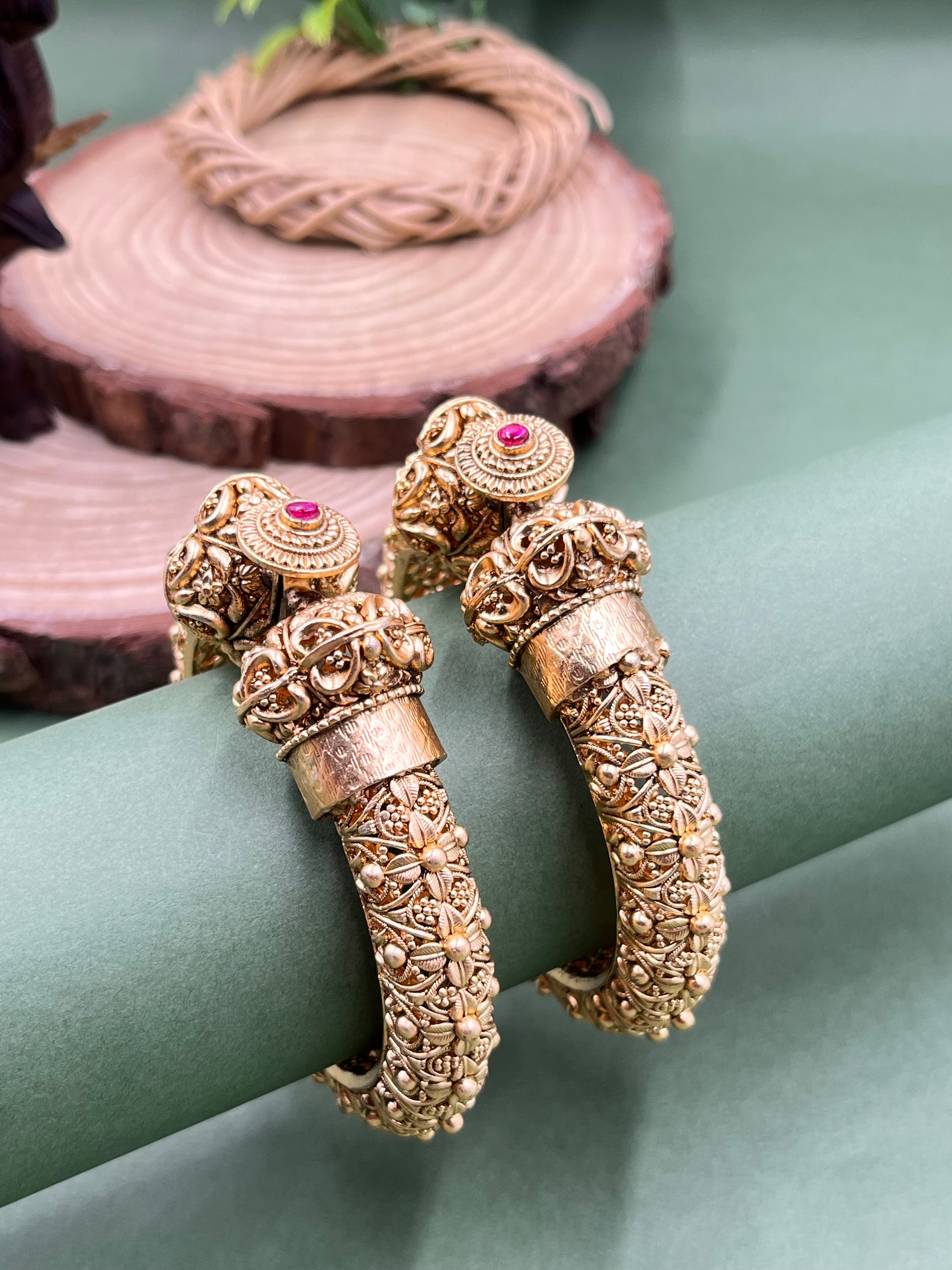 Rajwada Pushpa Bangles
