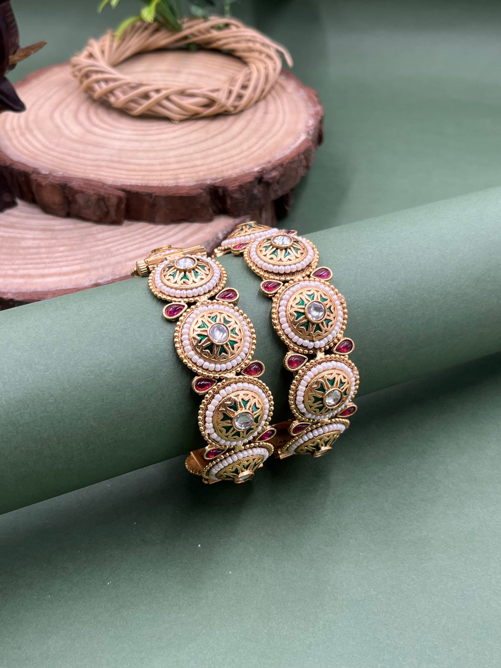 Evara Royale Kundan Bangles