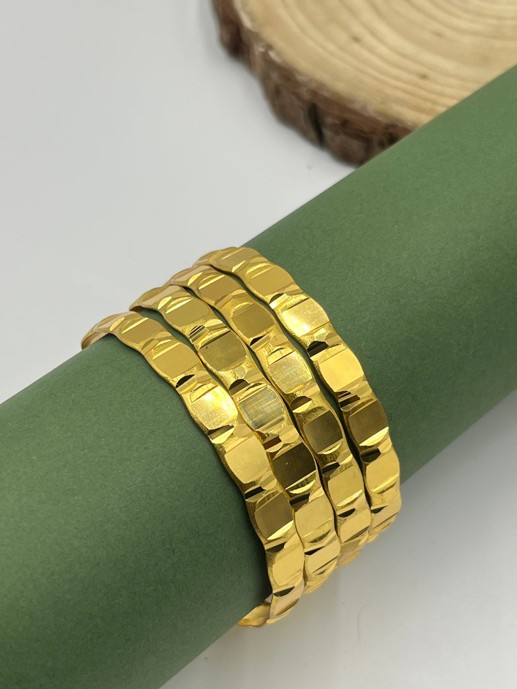 Anaya Bangle Set (4 Pieces)