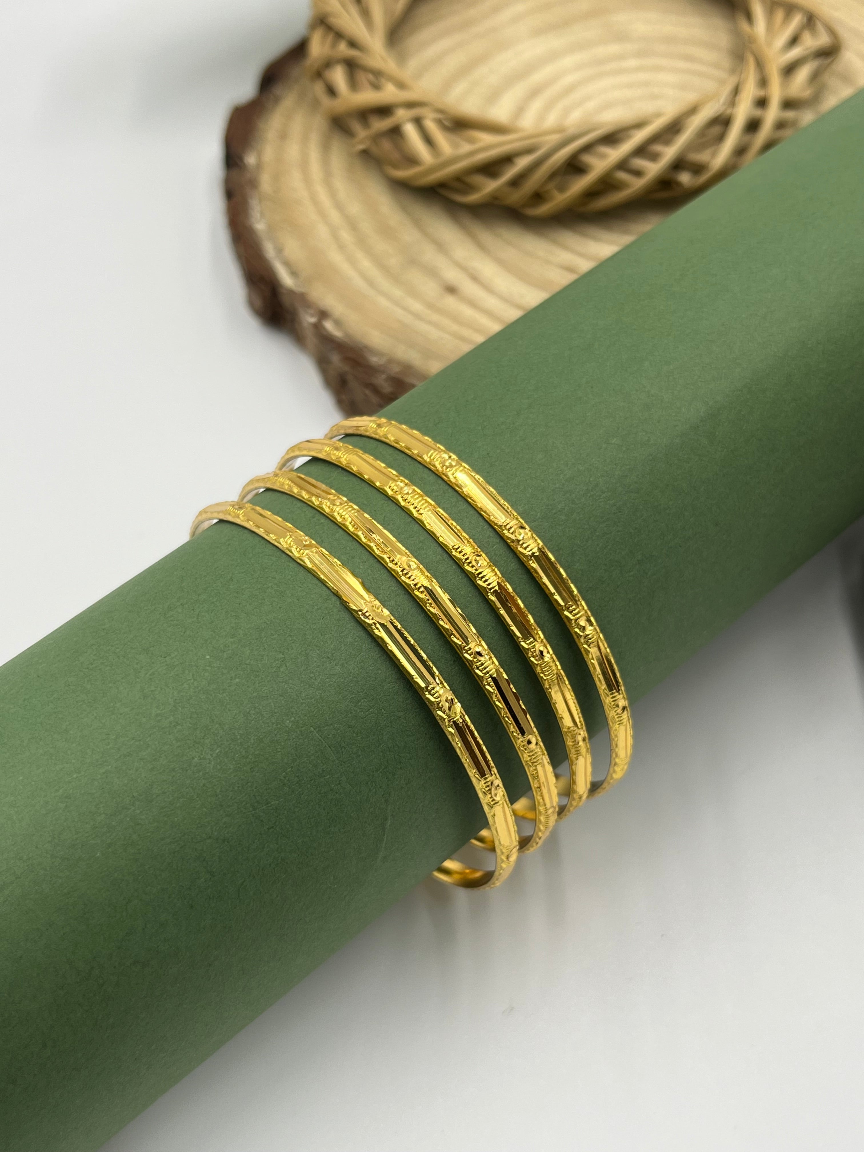 marnya bangles set (4 piece )