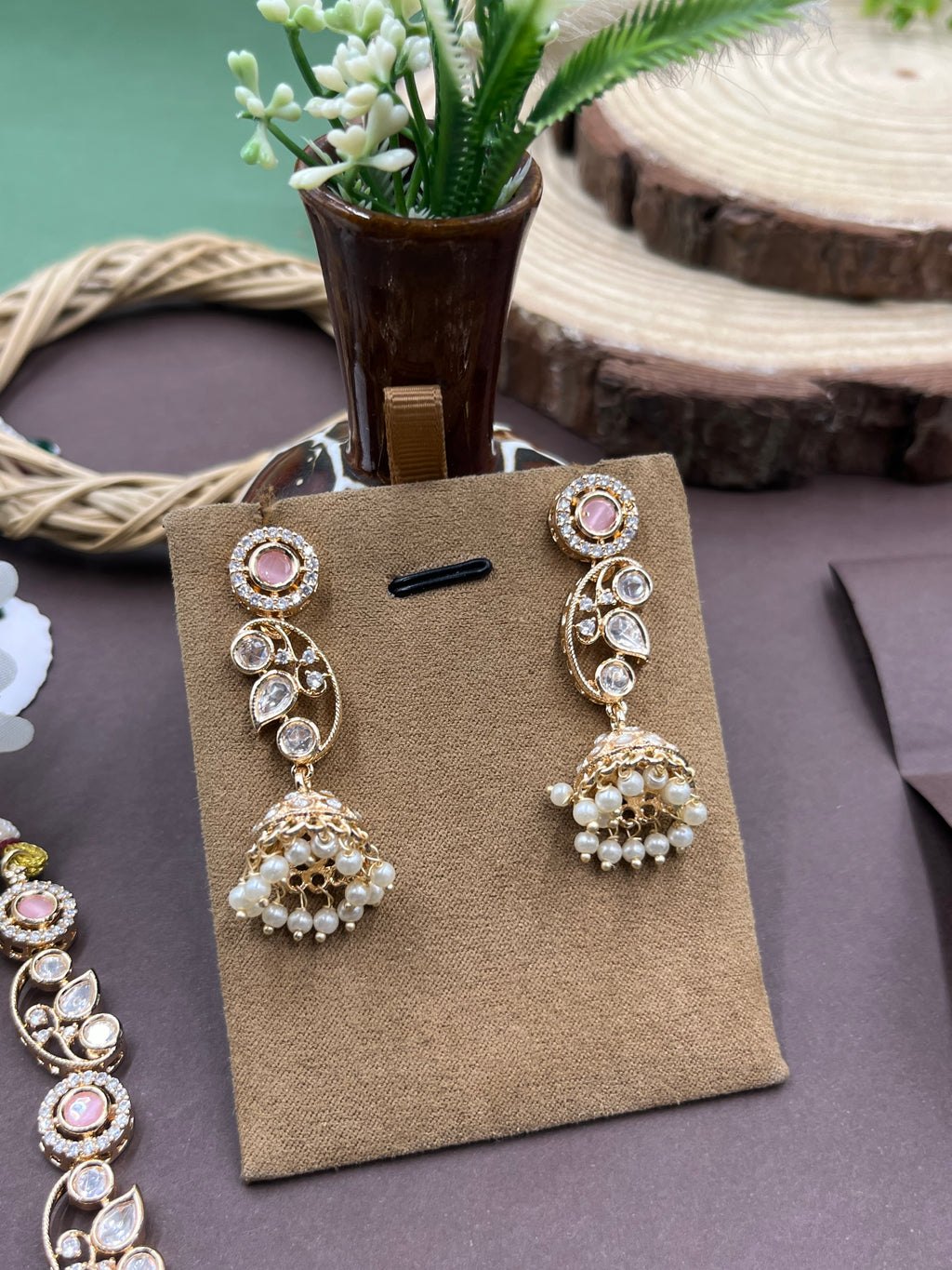 Roséva Pearl Moissanite Set