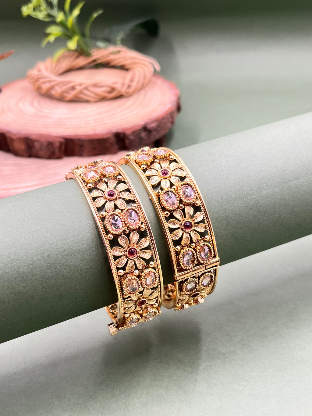 Evara Floral Bangles