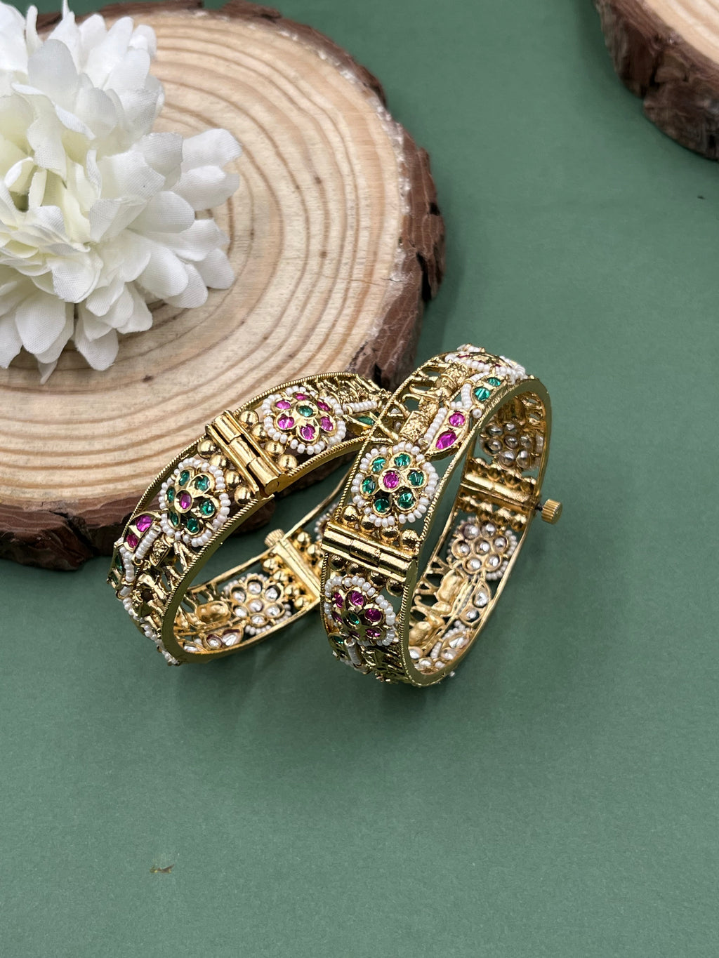 Rajankita Virasat Bangles