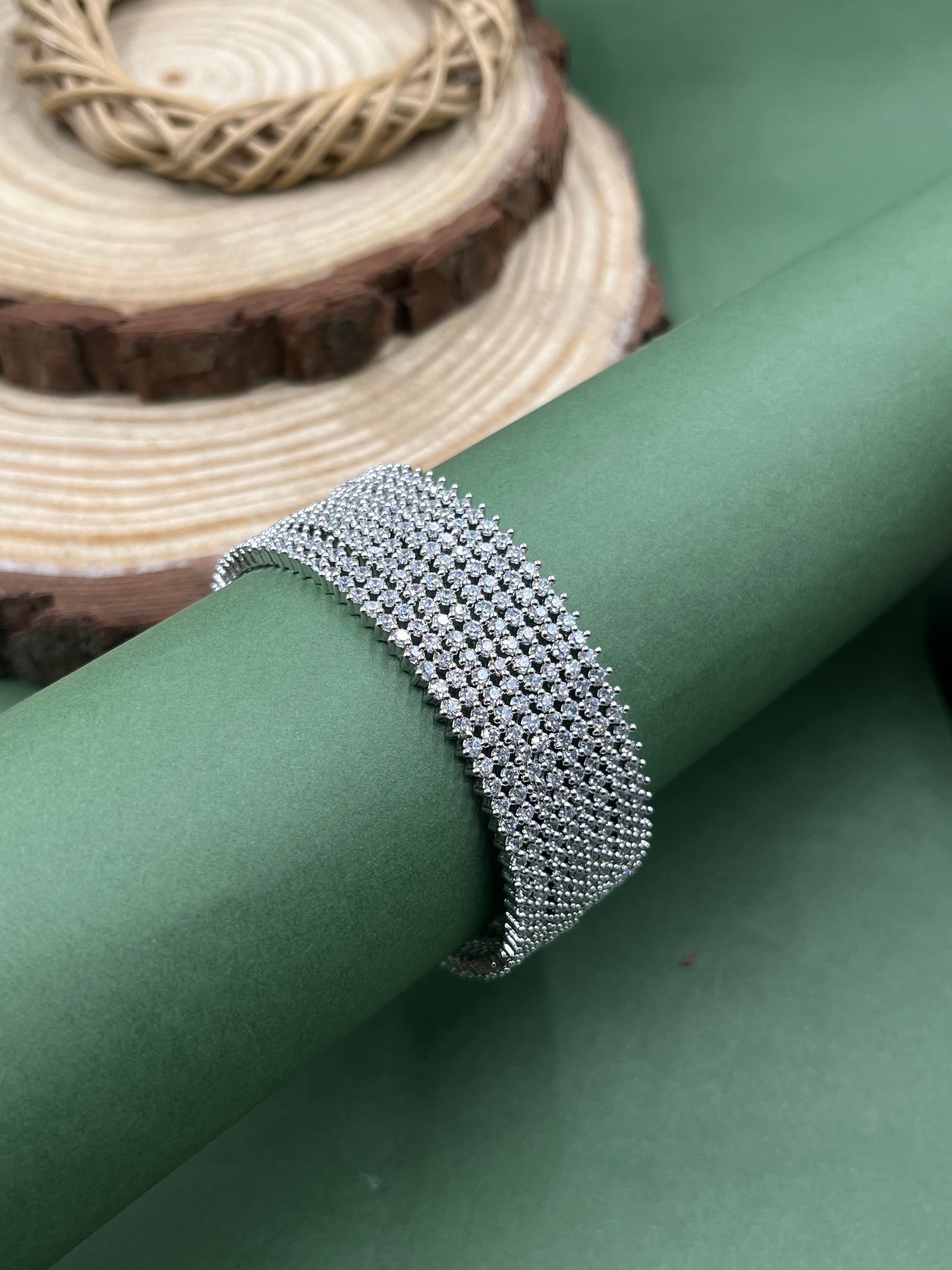 Nyara Grid AD Bangle Set