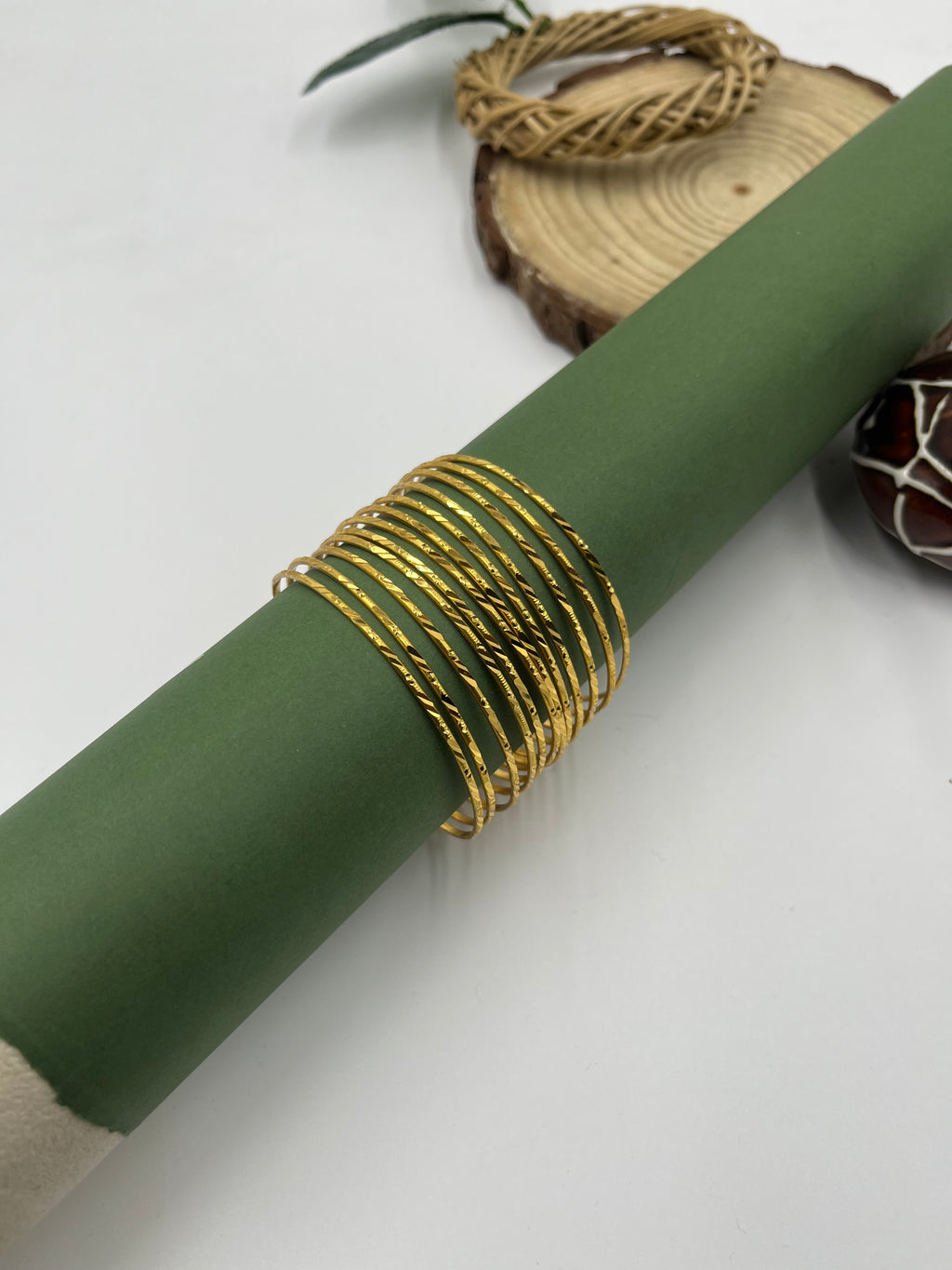 Yuvika Bangle Set (4 Pieces)