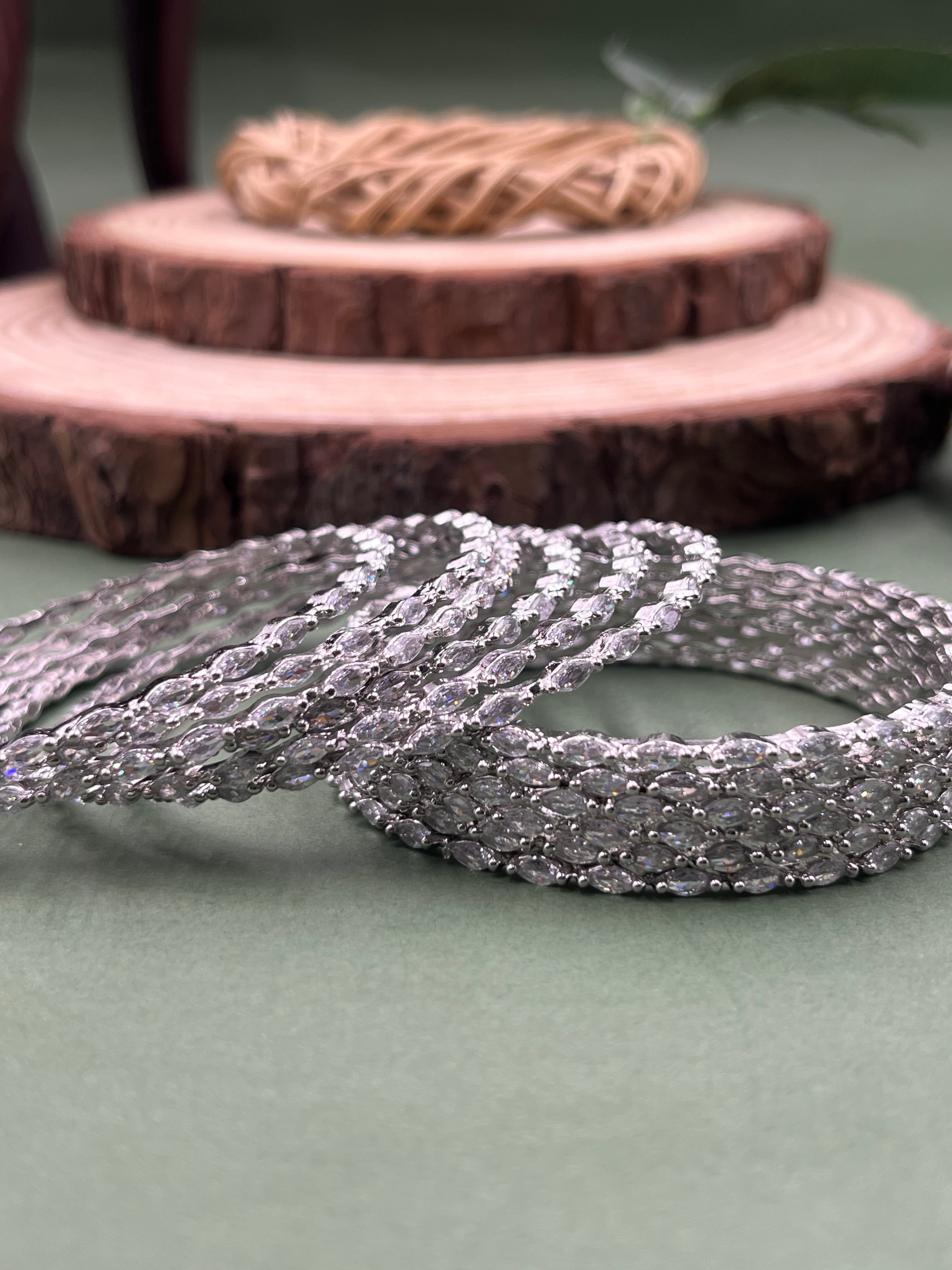 Tivra Geometry AD Bangle Set