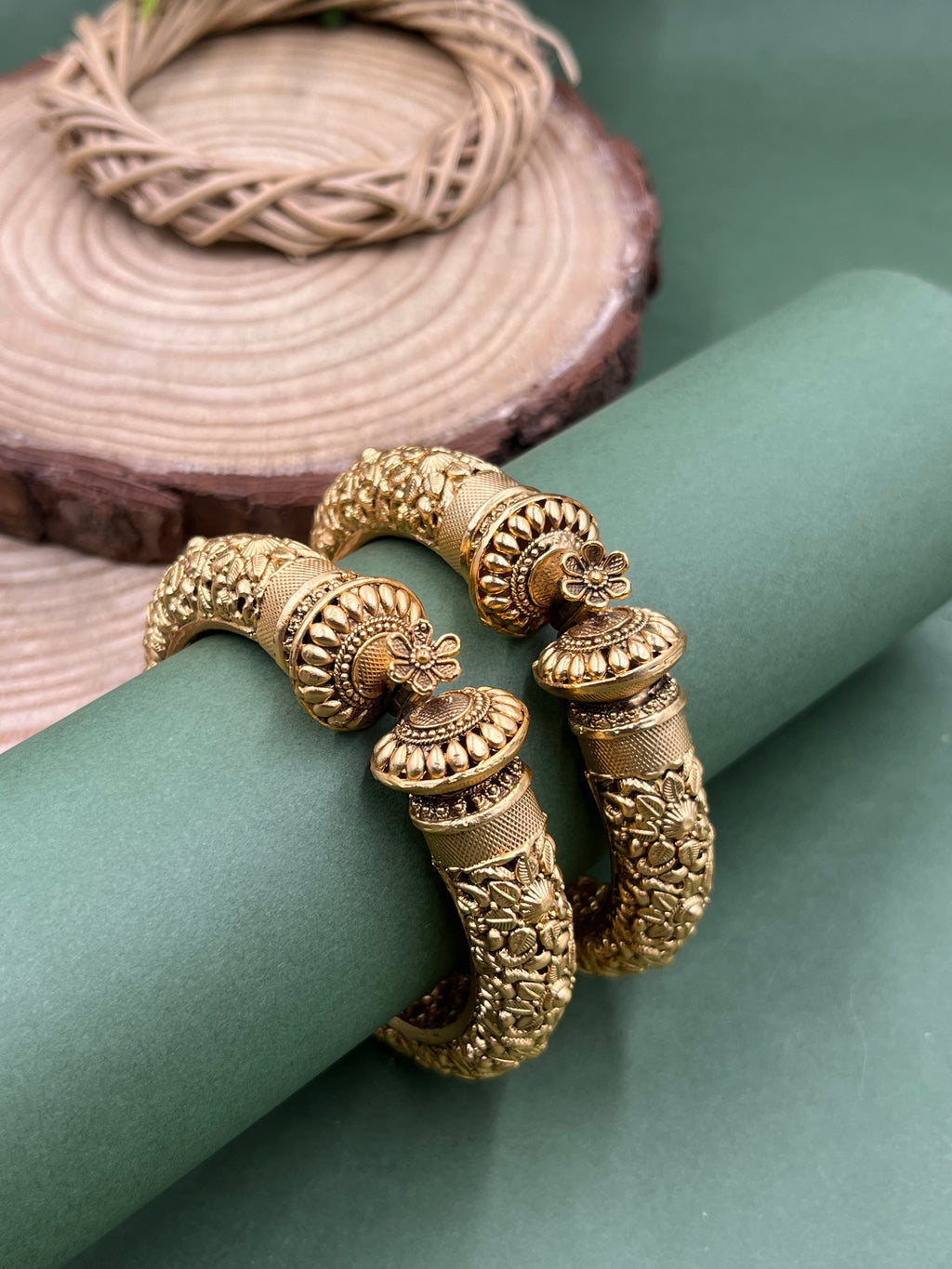 Kamala Kundan Royal Kada