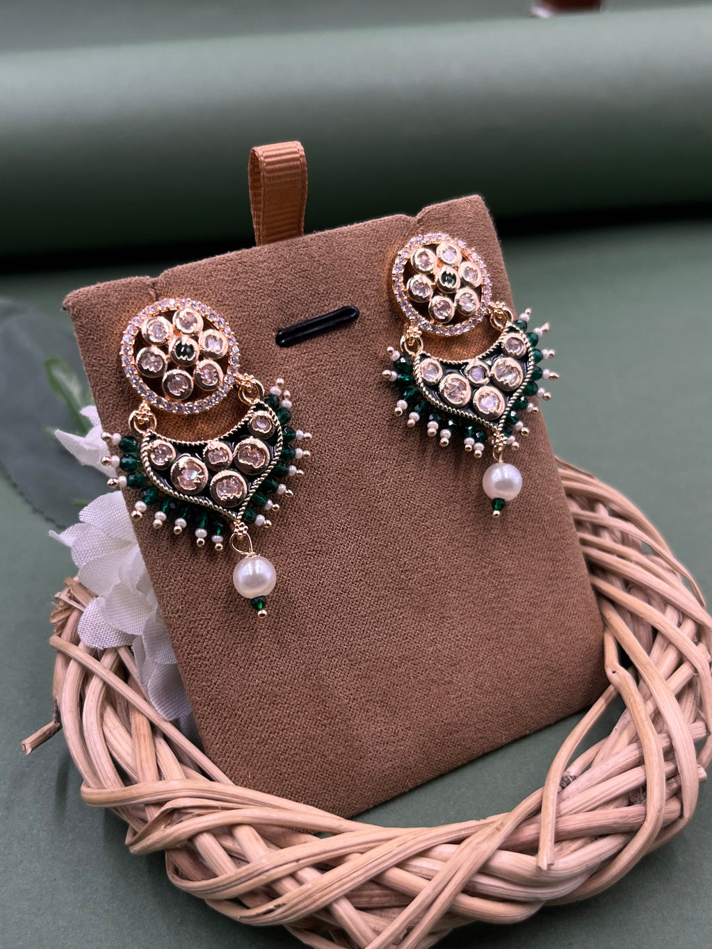 Aanya Glow Mozonite Earrings