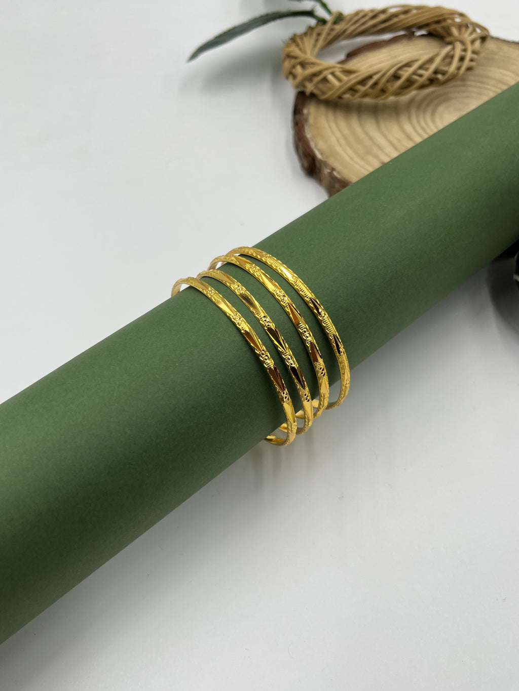 Aarvi Bangle Set (4 Pieces)