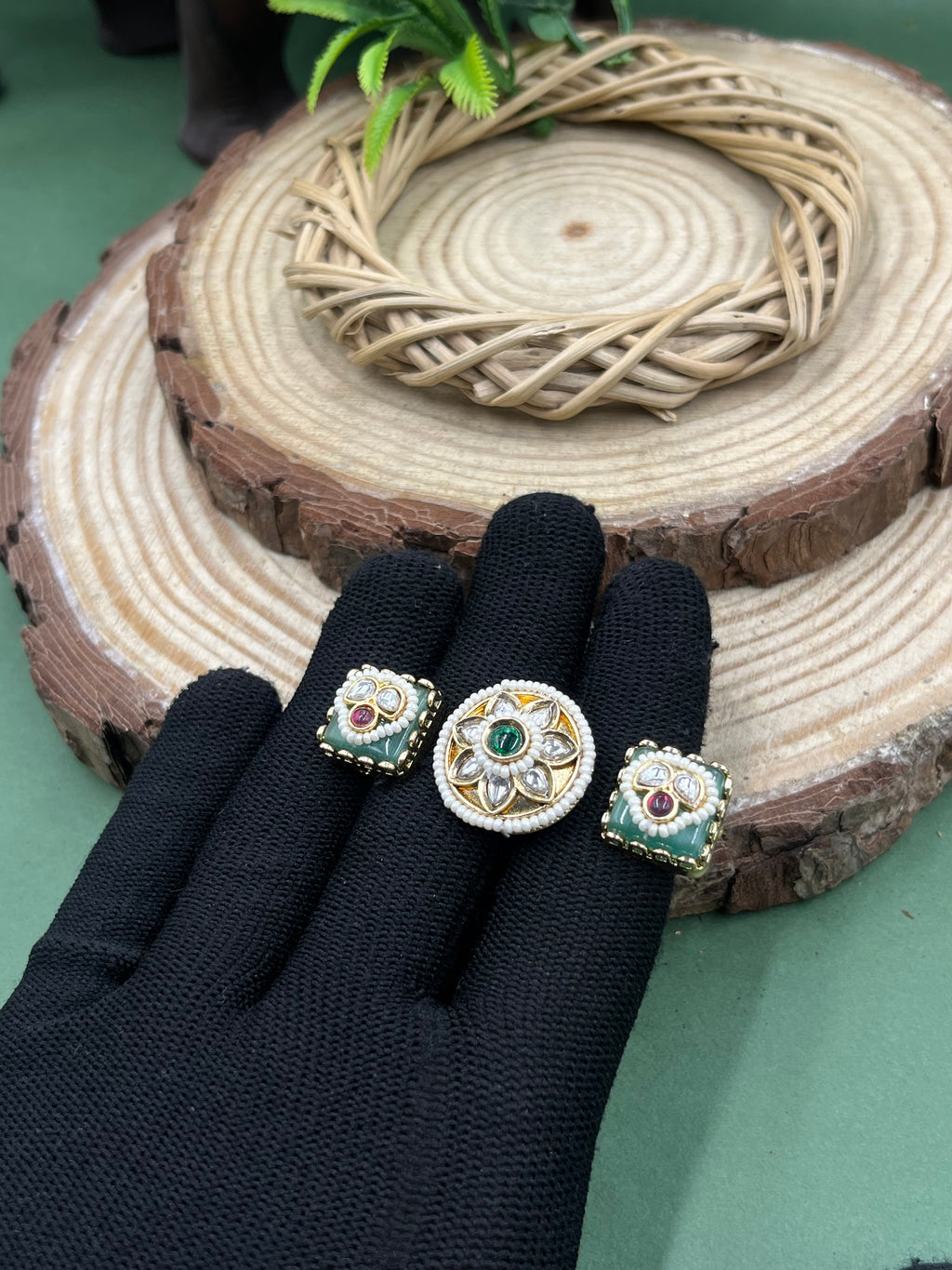 Avira Heritage Ring