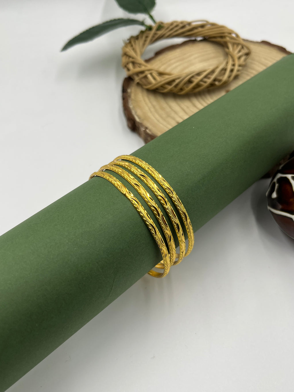 Reeva Bangle Set (4 Pieces)