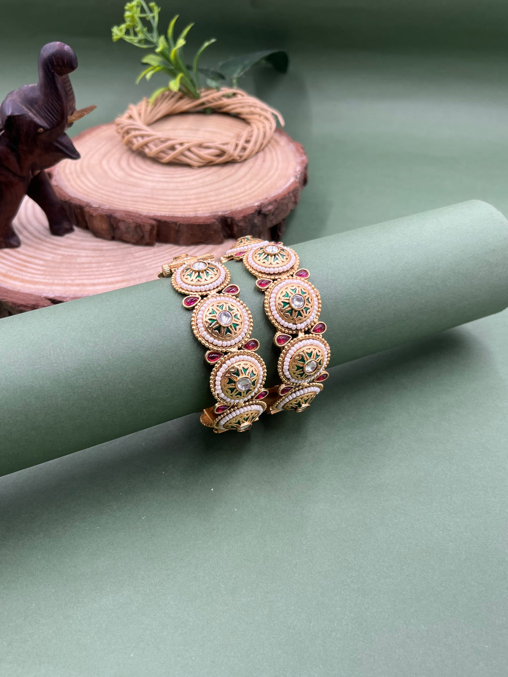 Evara Royale Kundan Bangles