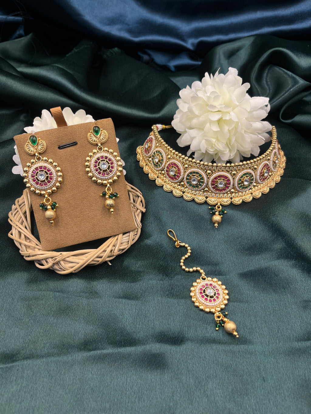 Classic Kundan Choker Set
