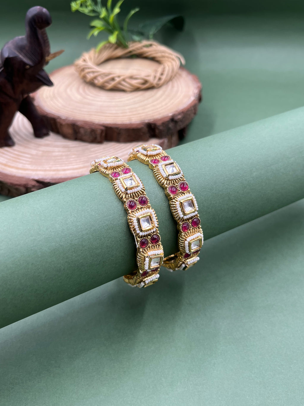 Ruhani Royale Kundan Bangles