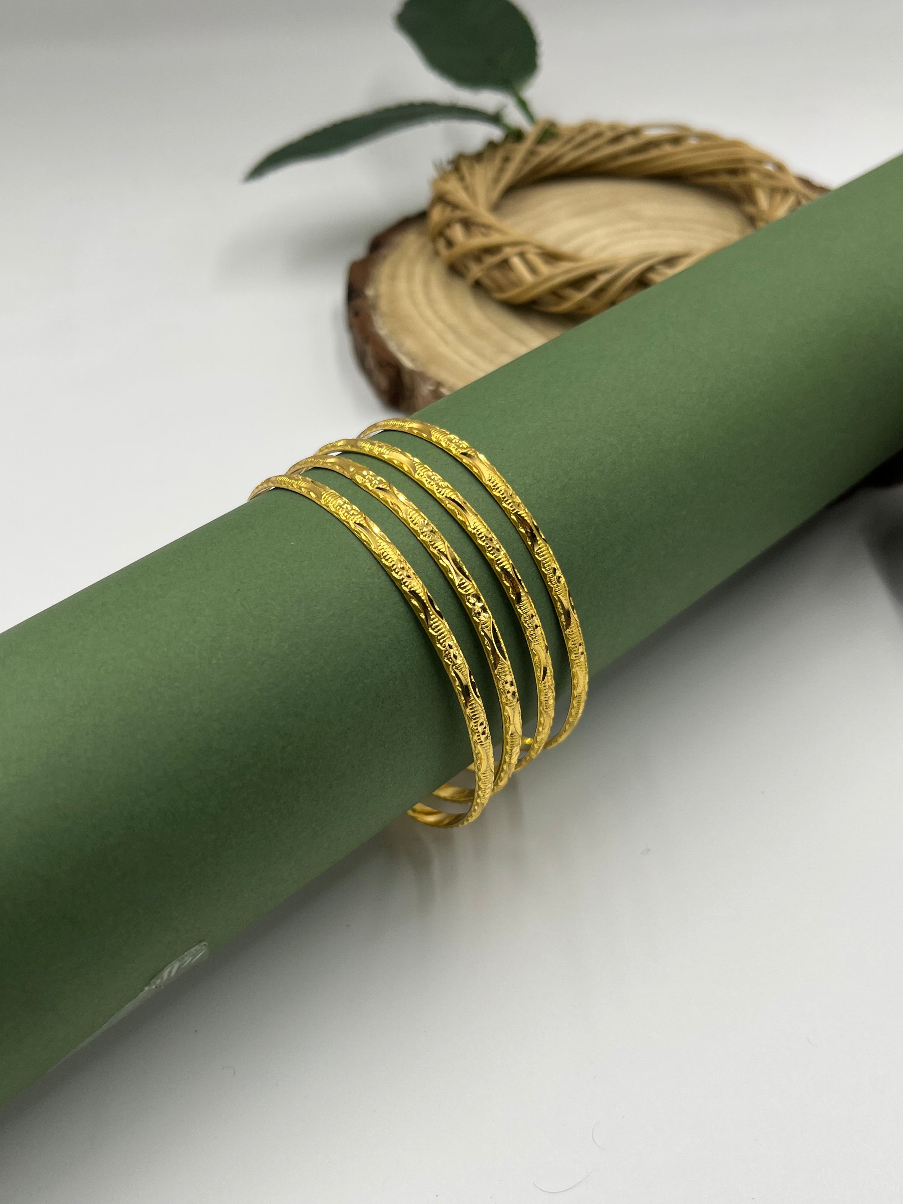 Ishita Bangle Set (4 Pieces)