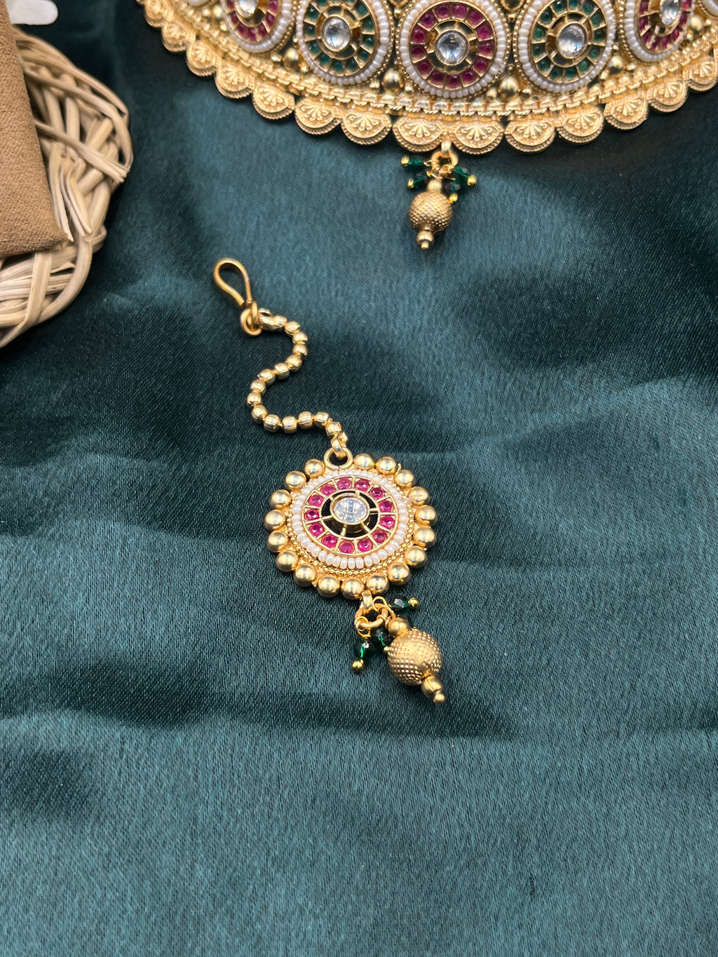 Classic Kundan Choker Set