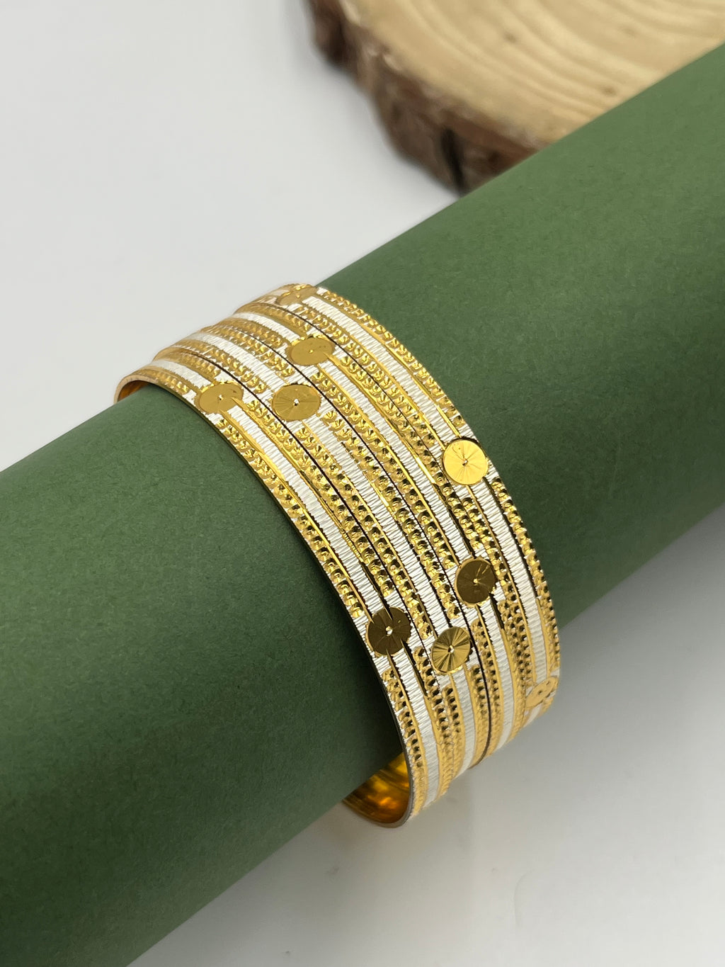 Moksha Bangle Set (4 Pieces)