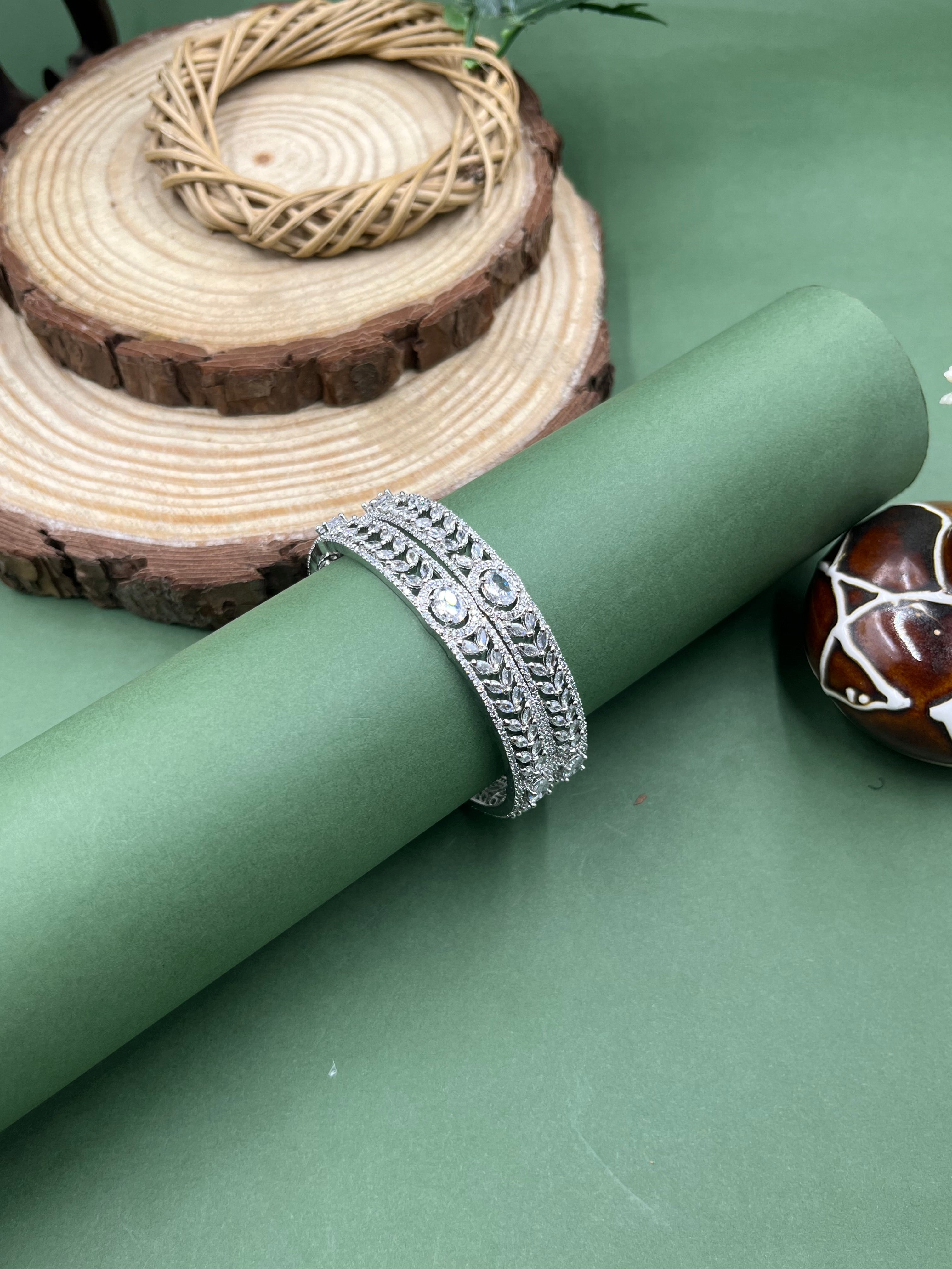 Lunex Pattern AD Bangle Set