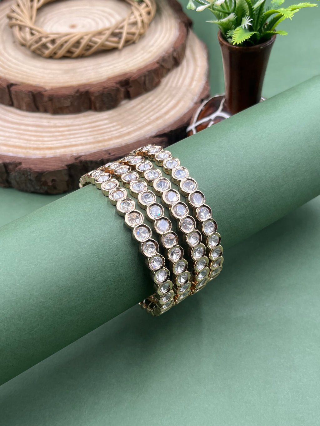 Arvée Moissanite Spark Bangles