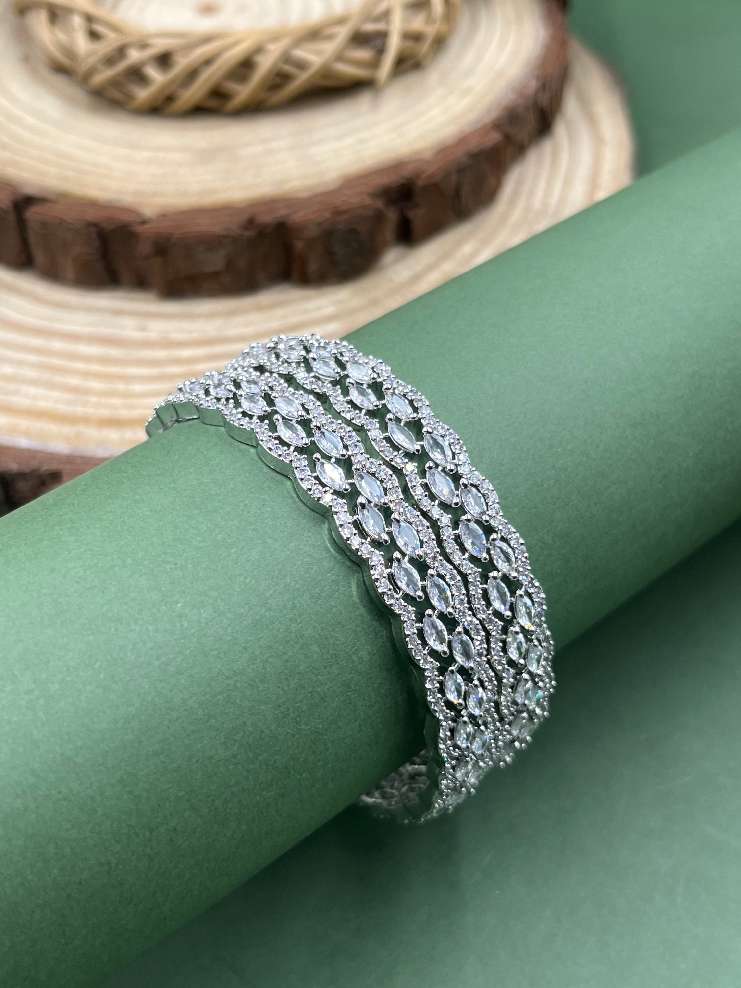 Virel Structure AD Bangle Set