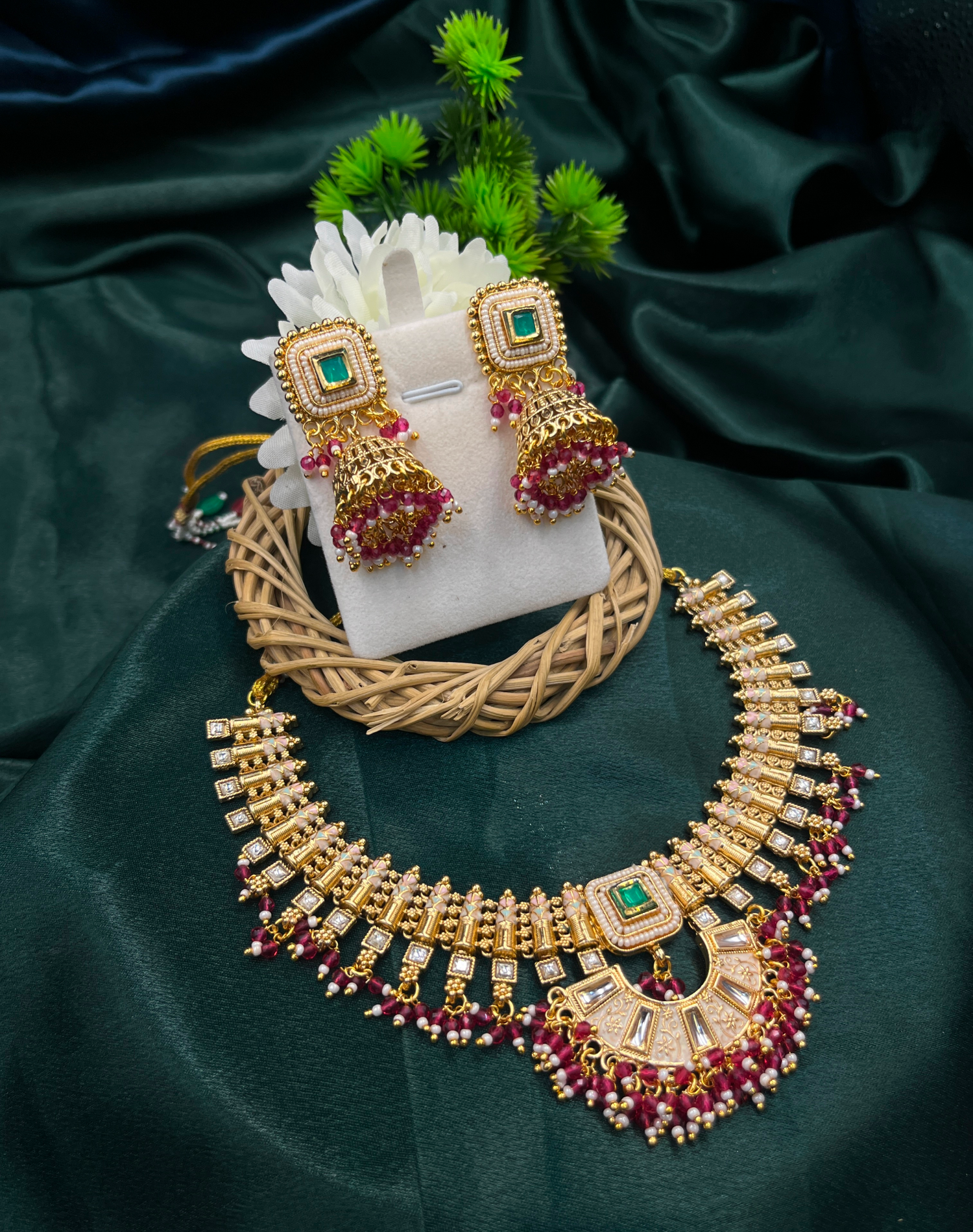 Emerald Royal Rajwadi Necklace Set