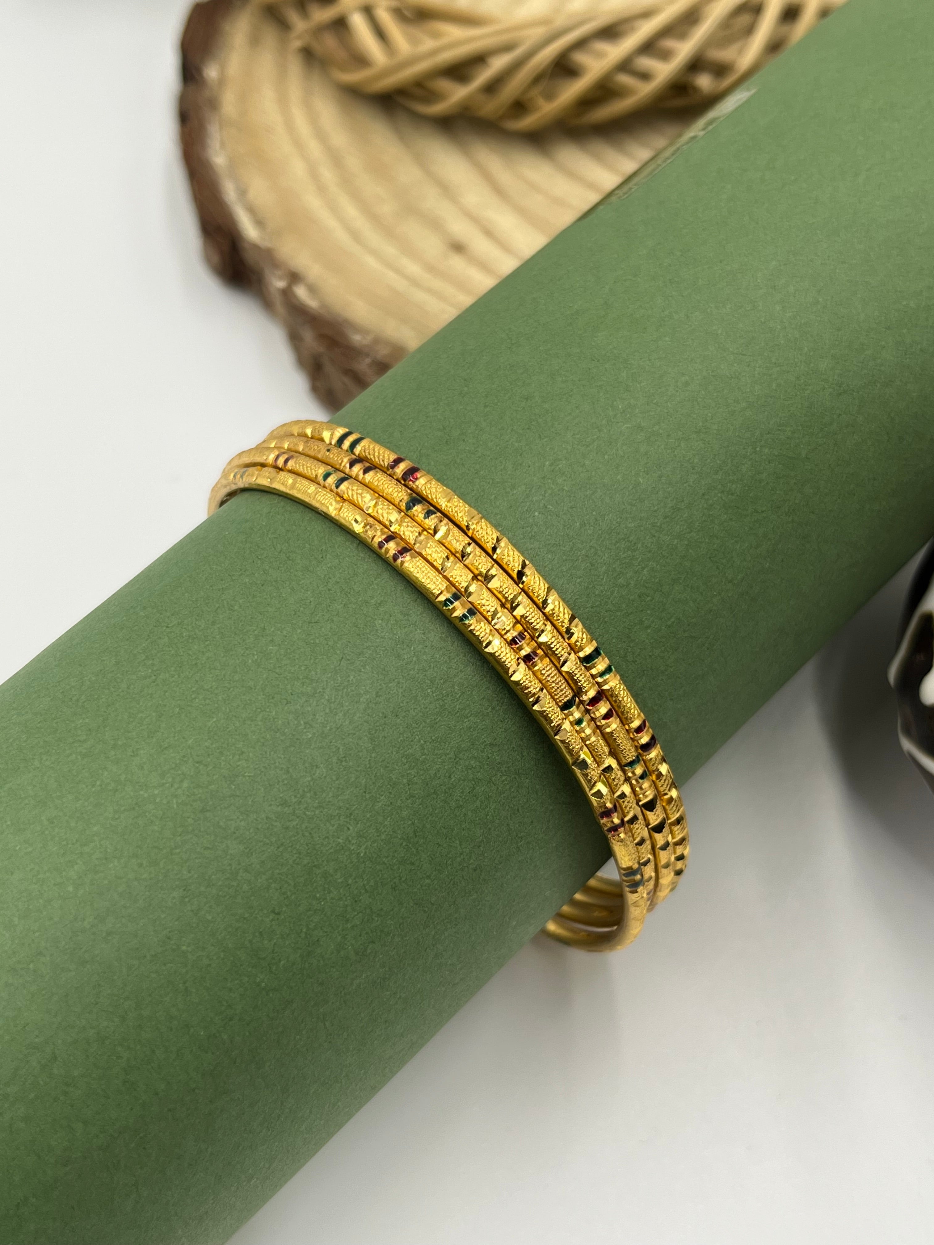 Kavya Bangle Set (4 Pieces)