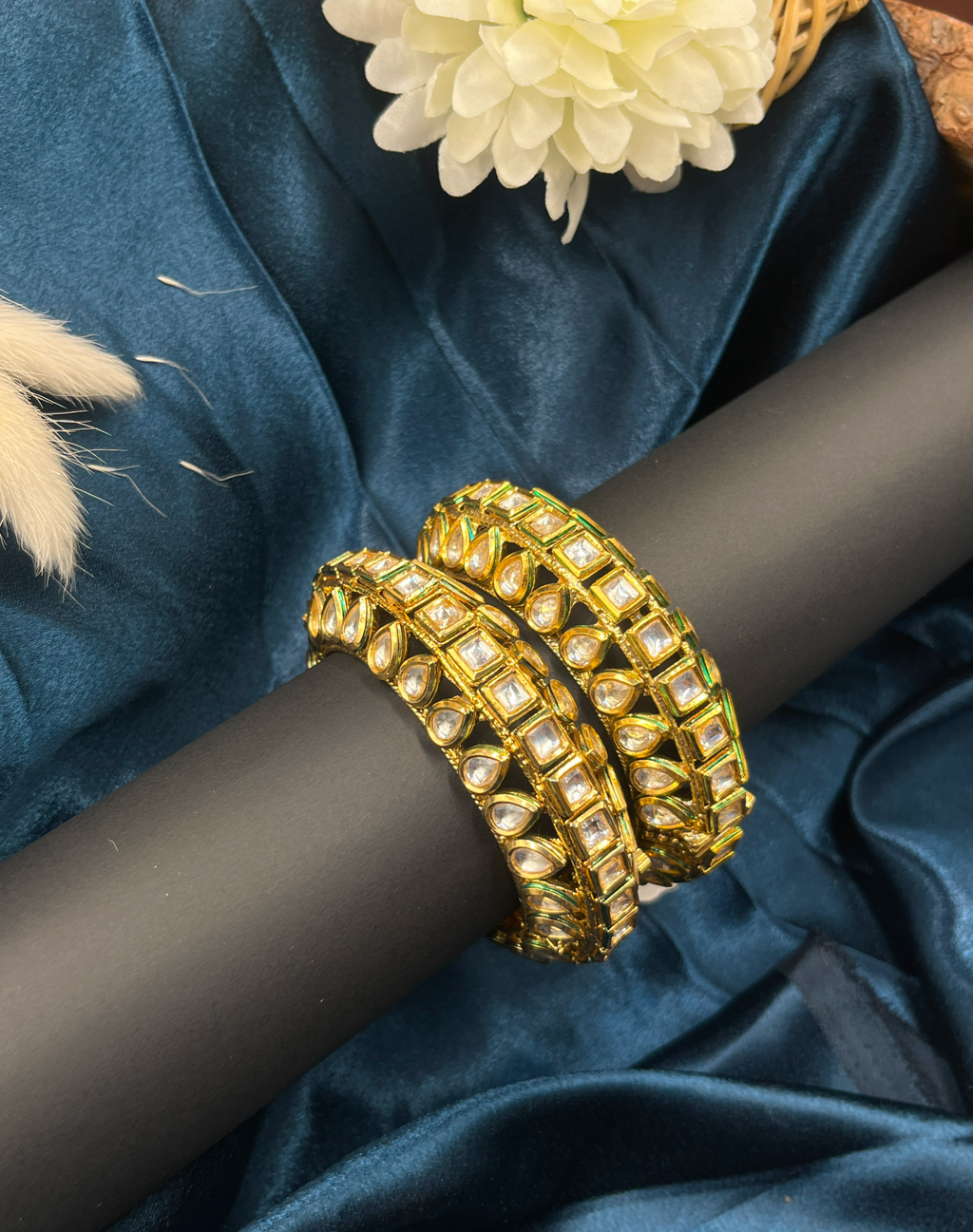 RAJKUMARI KUNDAN BANGLE SET