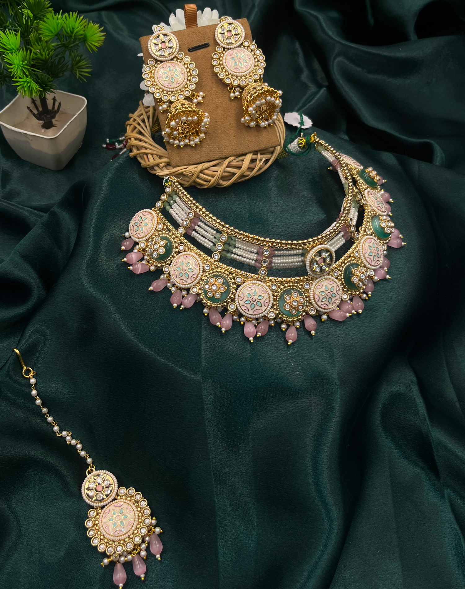 Rosé Meenakari Bliss