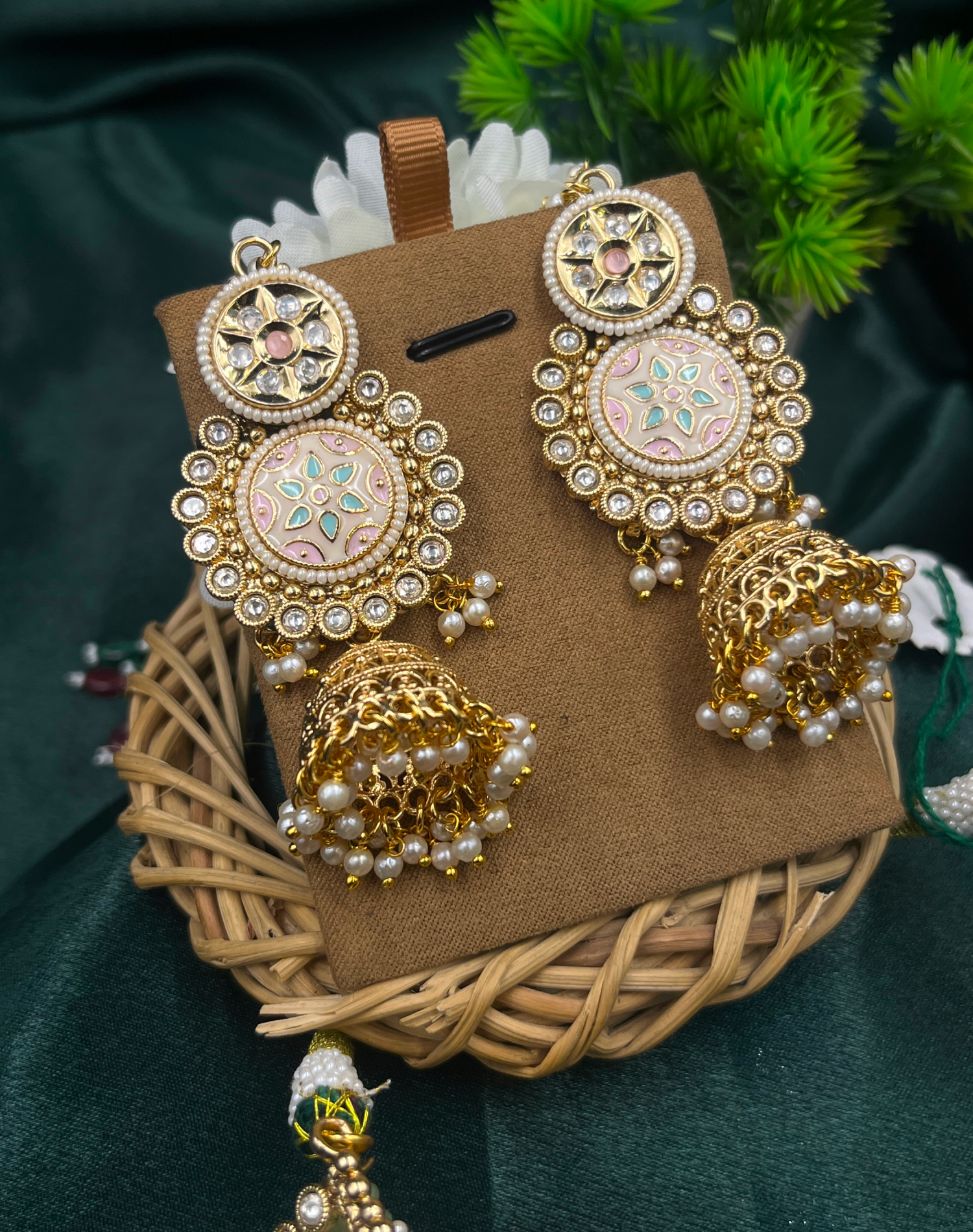 Rosé Meenakari Bliss