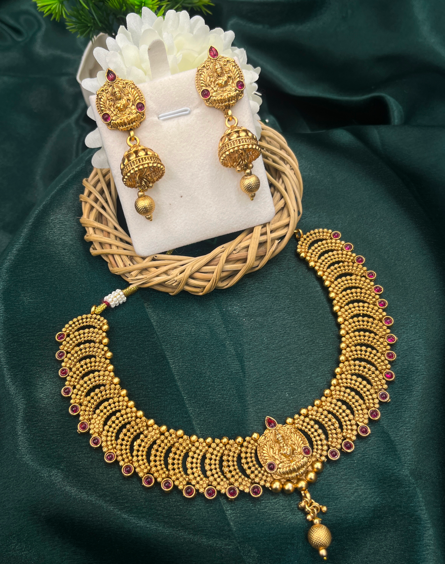 THE VARNIKA TEMPLE SET